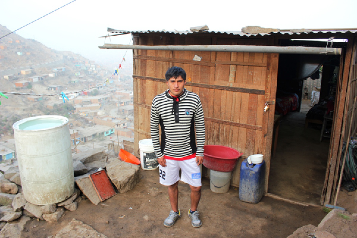 Peruvian Athlete Reaches the Finish Line, despite MDR-TB