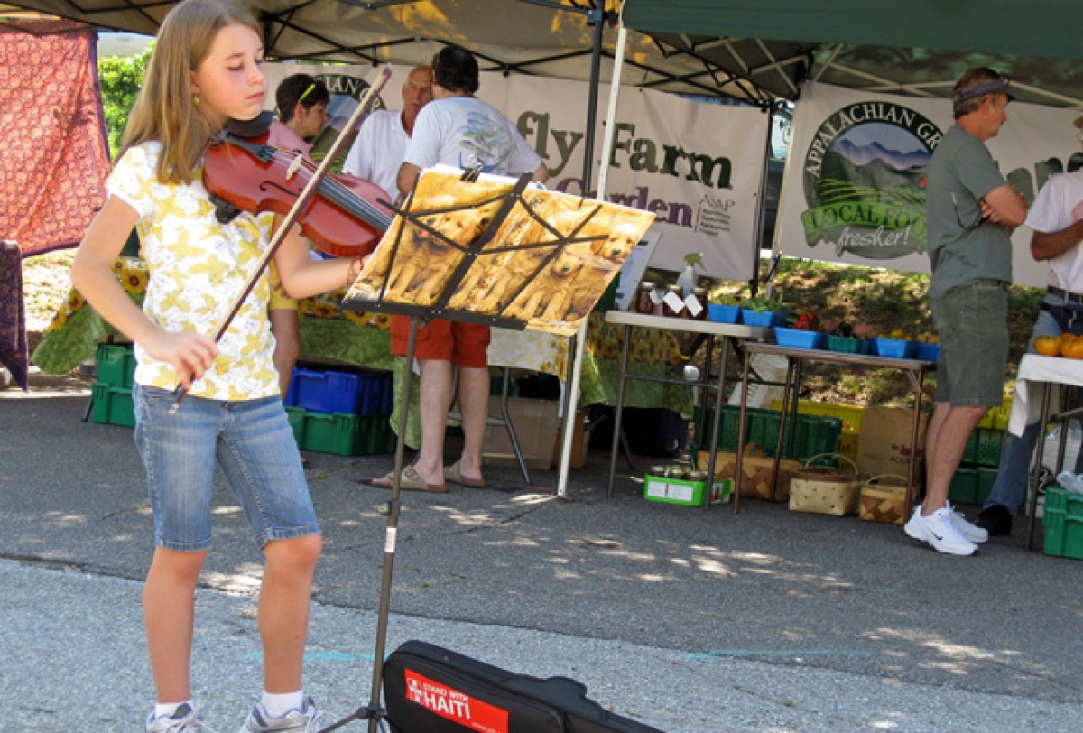 Bookmarks, Busking, and the Story of One Young PIH Supporter