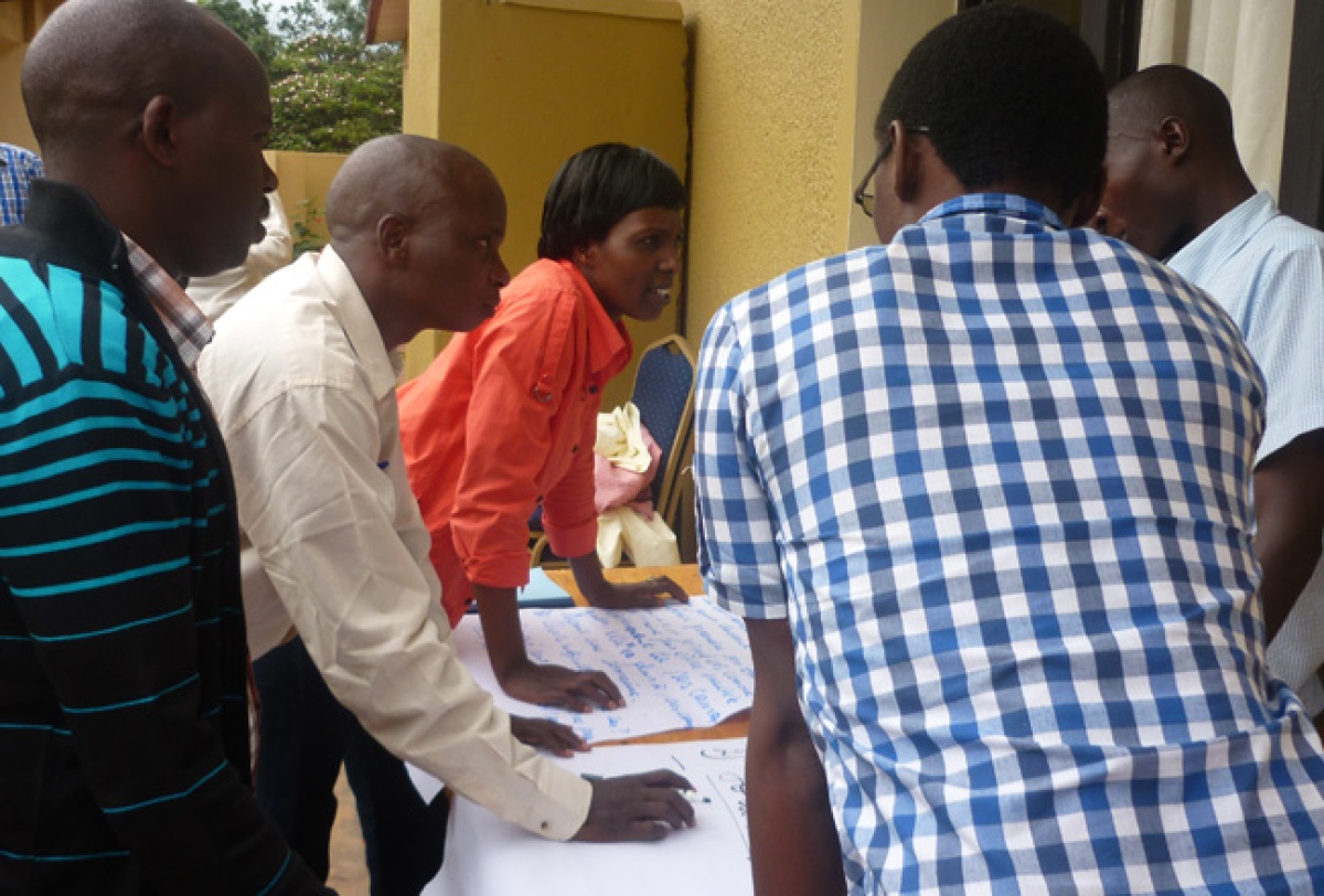 Training the Trainers to Fight HIV in Rwanda