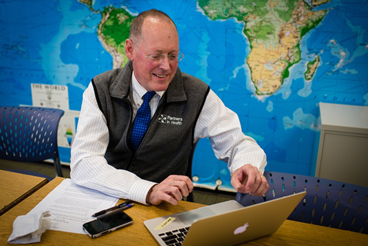 Dr. Paul Farmer Takes Questions on Reddit's "Ask Me Anything"