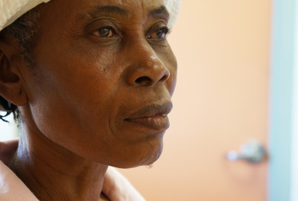 Cancer Patient Receives First Surgery at University Hospital