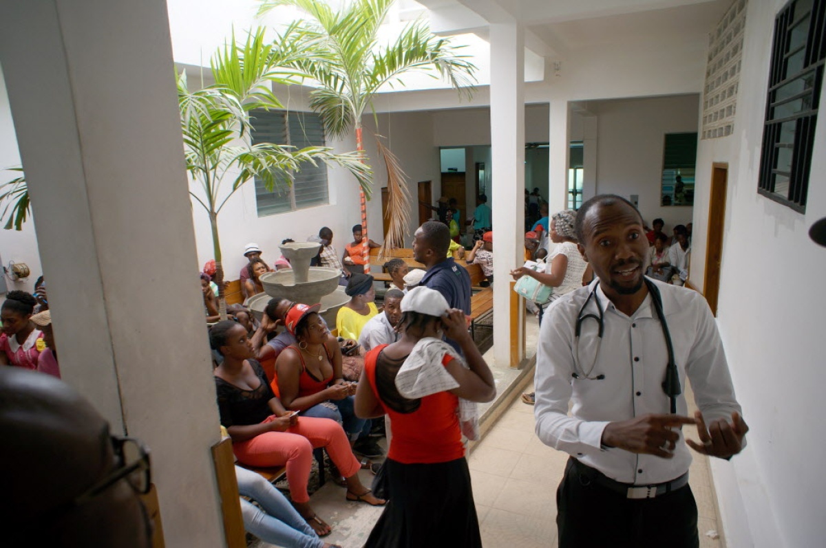 Outpatient clinic in Mirebalais
