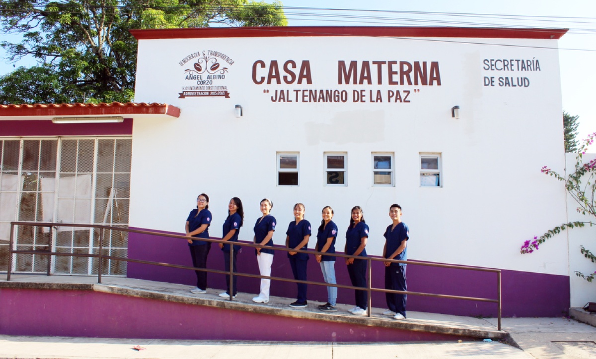 Staff stand outside Casa Materna, a birthing center that PIH supports in Chiapas, Mexico.