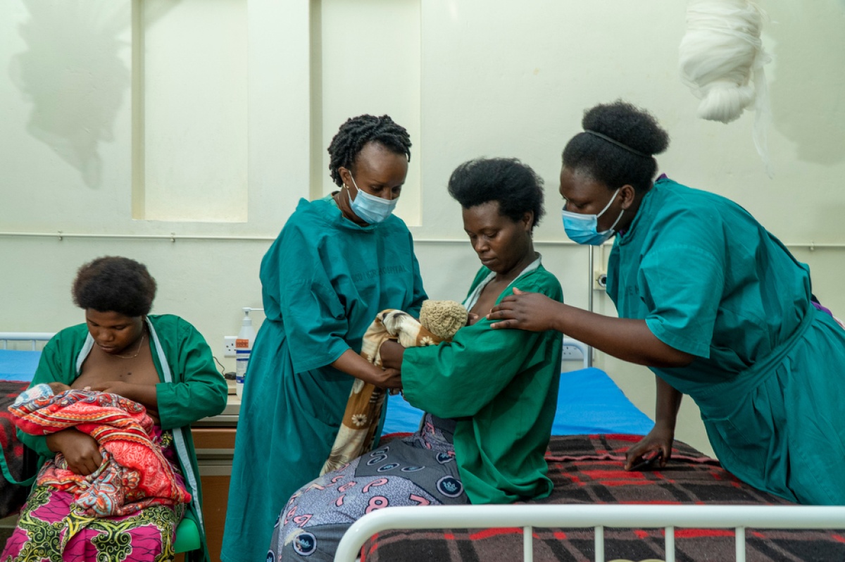 Alice Ukwitegetse and staff at Kirehe Hospital care for her newborns in 2020.