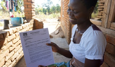 Cecilia Kanjadza Reaches University from Rural Malawi