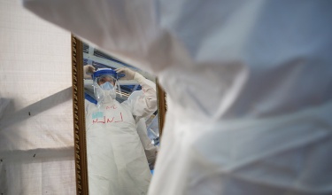 Back for Good: Clinicians Return to West Africa