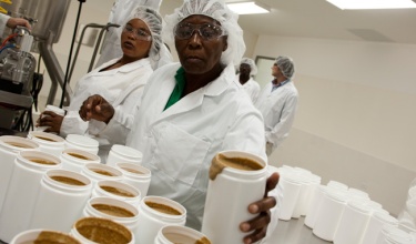 Nourimanba: Fighting Malnutrition, Fighting Poverty in Haiti