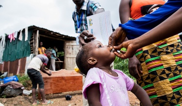 Fatu Kamara receives the first of two doses of oral cholera vaccine distributed by PIH in Freetown, Sierra Leone Fatu Kamara receives the first of two doses of oral cholera vaccine distributed by PIH in Freetown, Sierra Leone