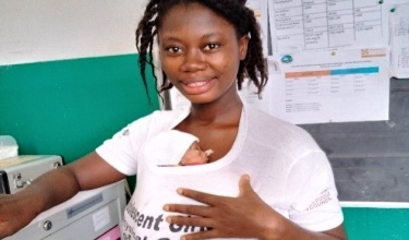 Jacqueline Bedell and her newborn daughter Merab